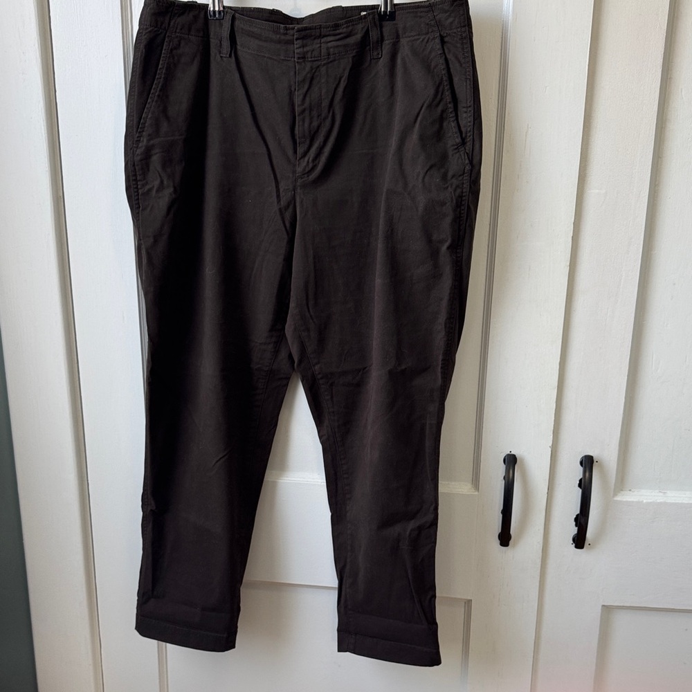 GAP Brown Downtown Khakis - Picture 2 of 5